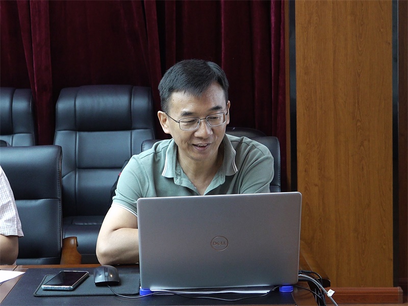 雷相东 (2) 拷贝.jpg 雷相东 (2) 拷贝.jpg